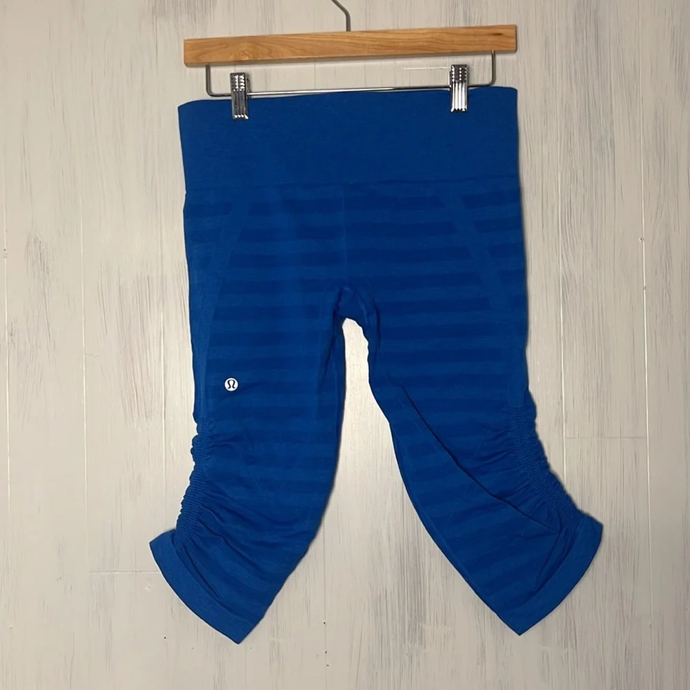 Lululemon Blue In The Flow Crop Leggings Women's Size 8‎